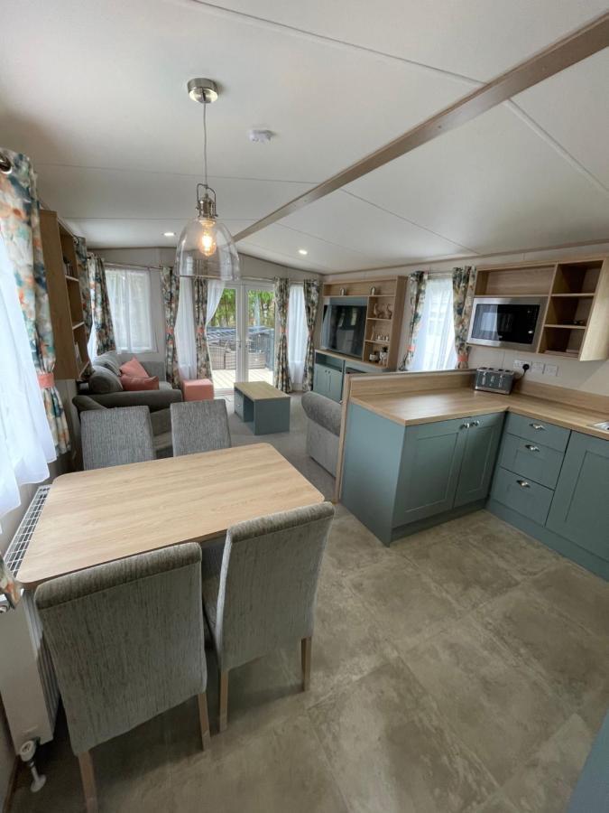 Villa Pheasant's Hollow - 2 Bed Hot Tub With Free Golf, No Buggy Swarland