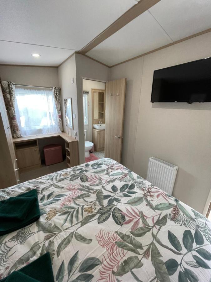 Villa Pheasant's Hollow - 2 Bed Hot Tub With Free Golf, No Buggy Swarland